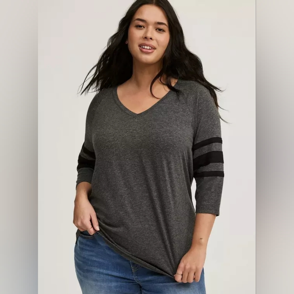 Torrid Gray V-Neck Women's Top